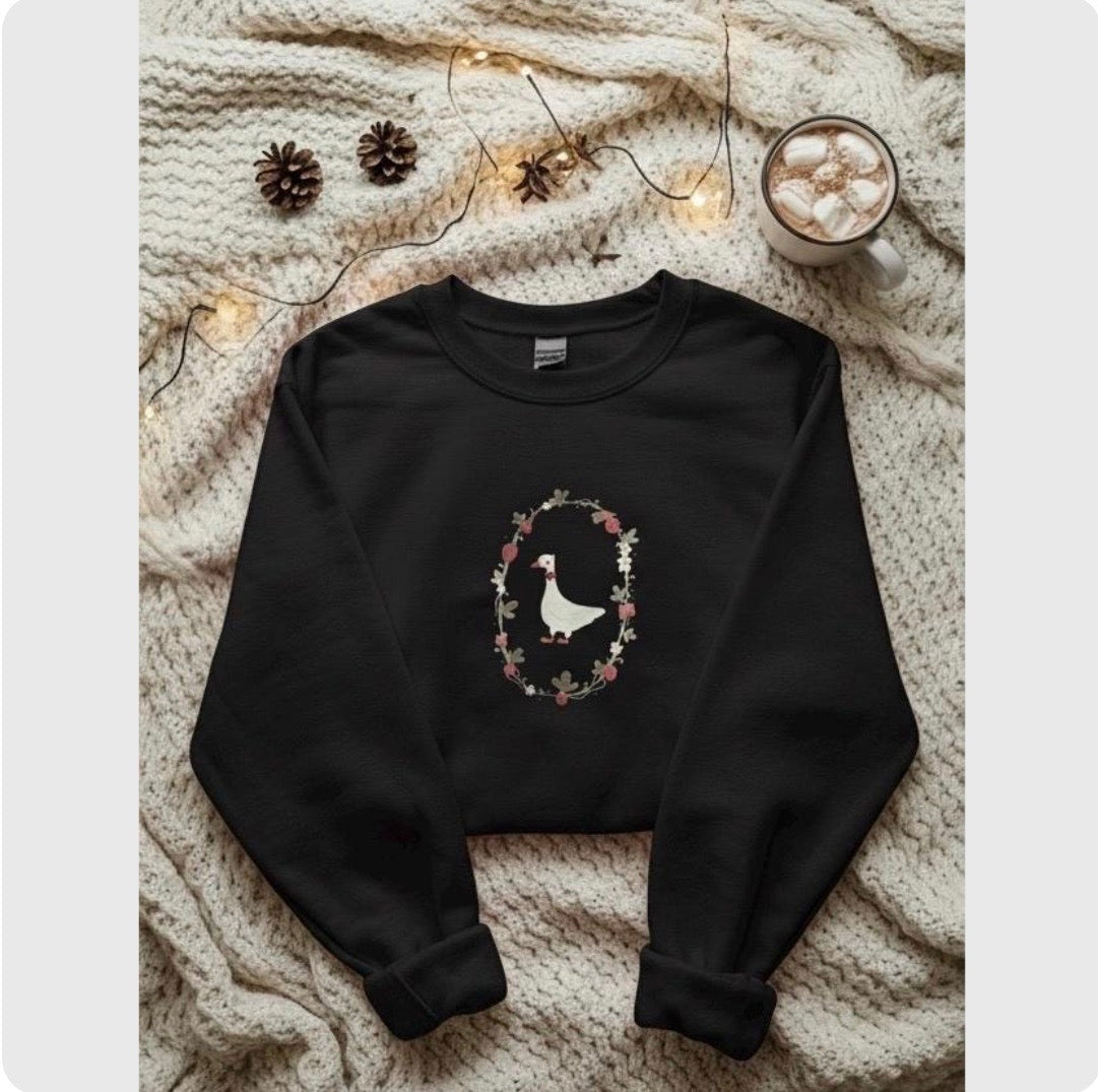 Farmhouse Goose Sweatshirt – Rustic Cottagecore Pullover for Women