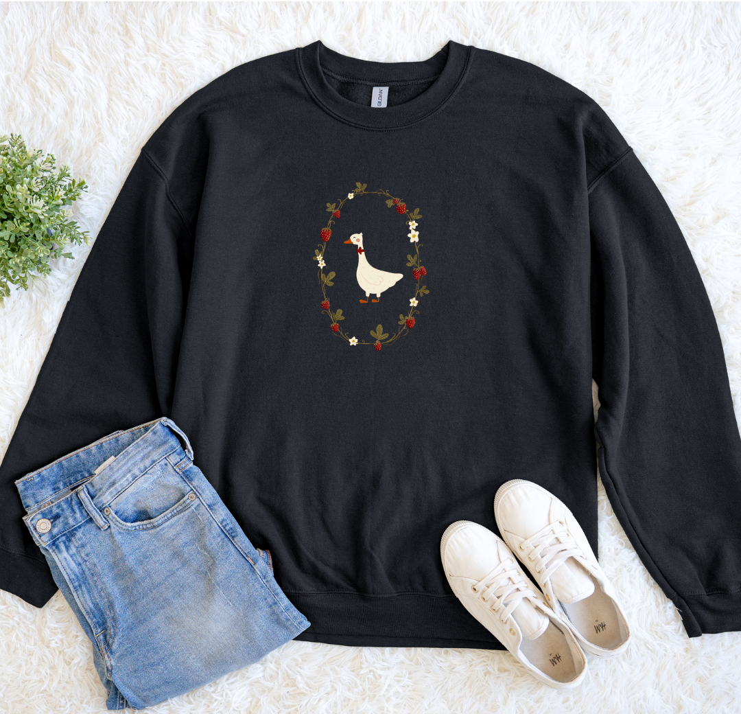 Farmhouse Goose Sweatshirt – Rustic Cottagecore Pullover for Women